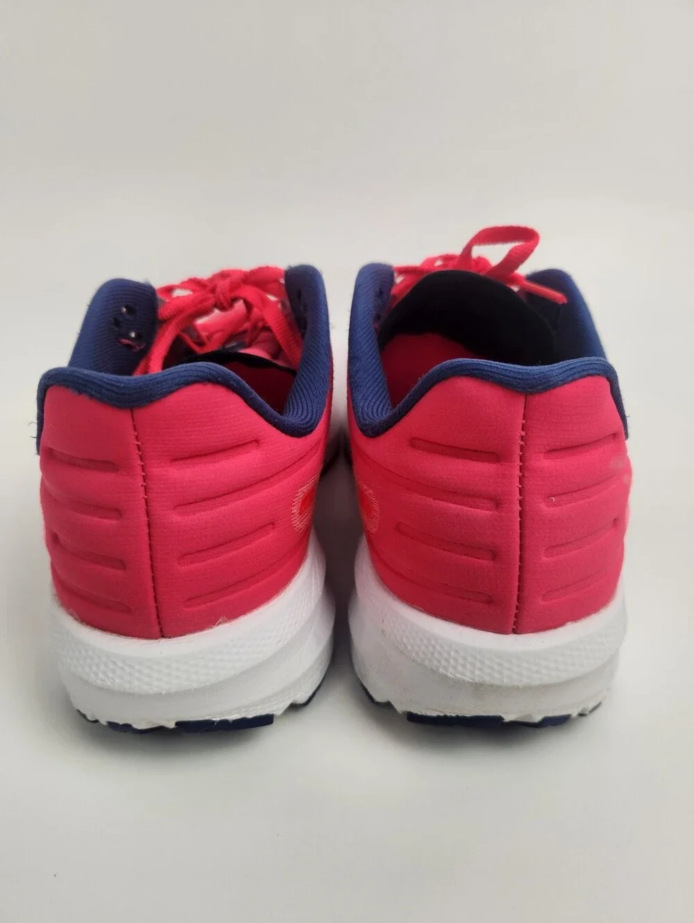 Brooks Launch 9 Women's Size 9 B Medium Coral Pink Navy White Running Shoes